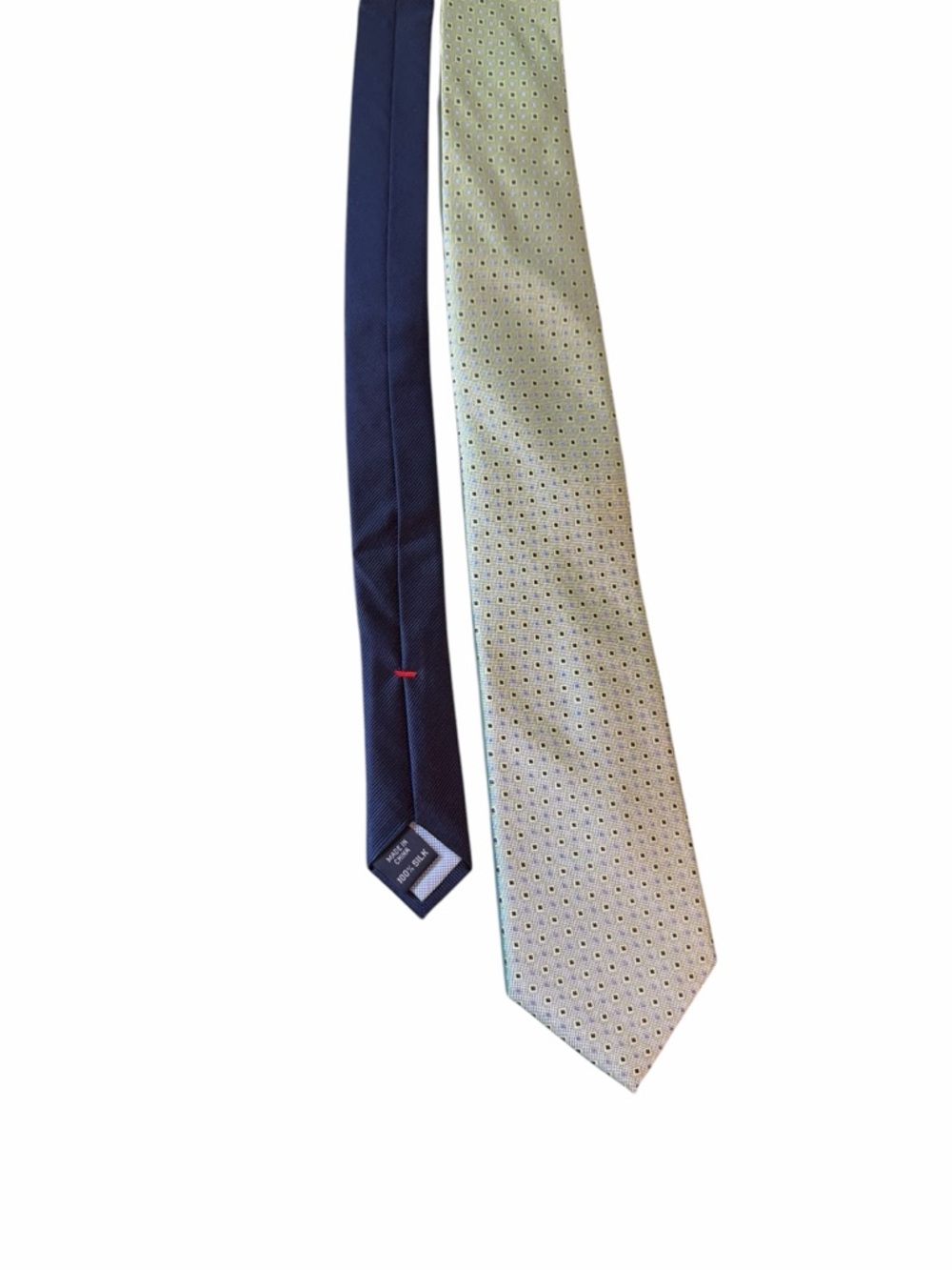 Tommy Hilfiger 100% Silk Tie Green Blue Geometric Pattern